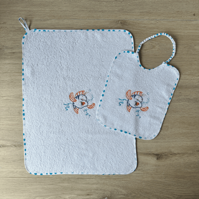 Grembiule Asilo Bambino Set Asilo Personalizzato Coccole - Bavaglino, Sacca E Asciugamano, Cotone 100%, Made Italy Accessori Bambini