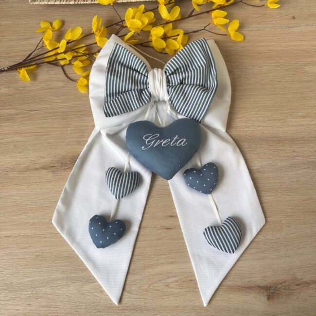 Fiocco Nascita Personalizzato con Cuori in Piquet