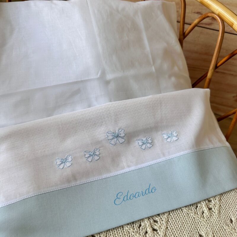 Lenzuolino neonato personalizzato Culla Fiocchetti in cinque colori