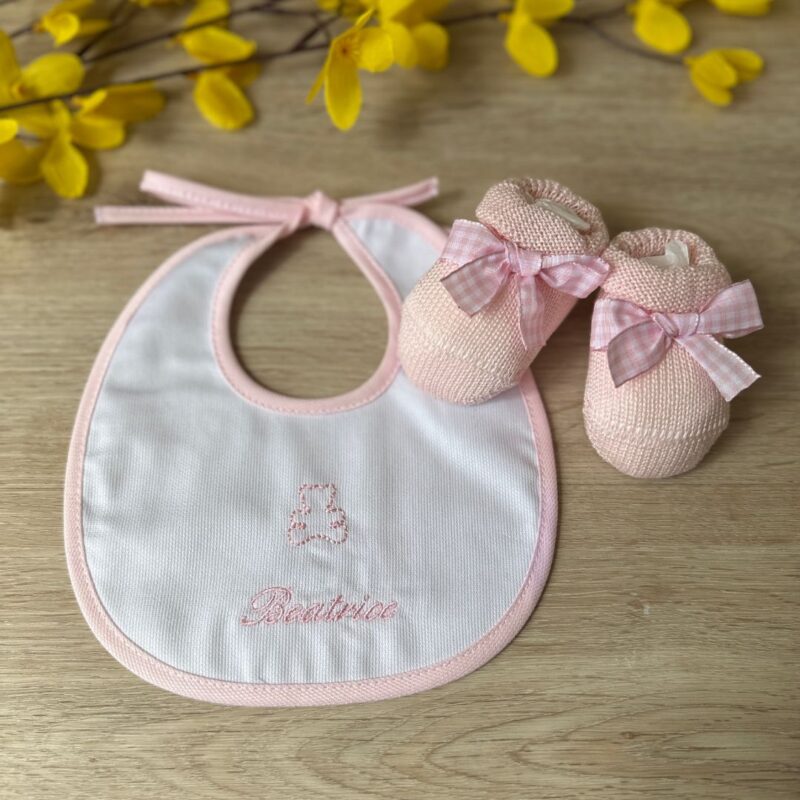 Set regalo nascita personalizzato Bavetta e Babbuccia - immagine 2
