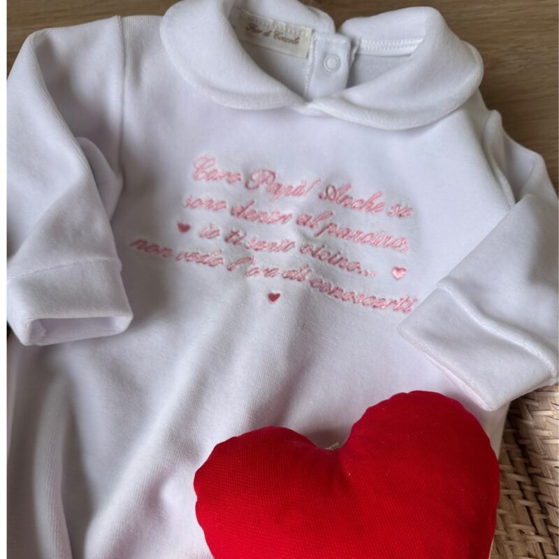 tutina neonato ciniglia con frase personalizzata