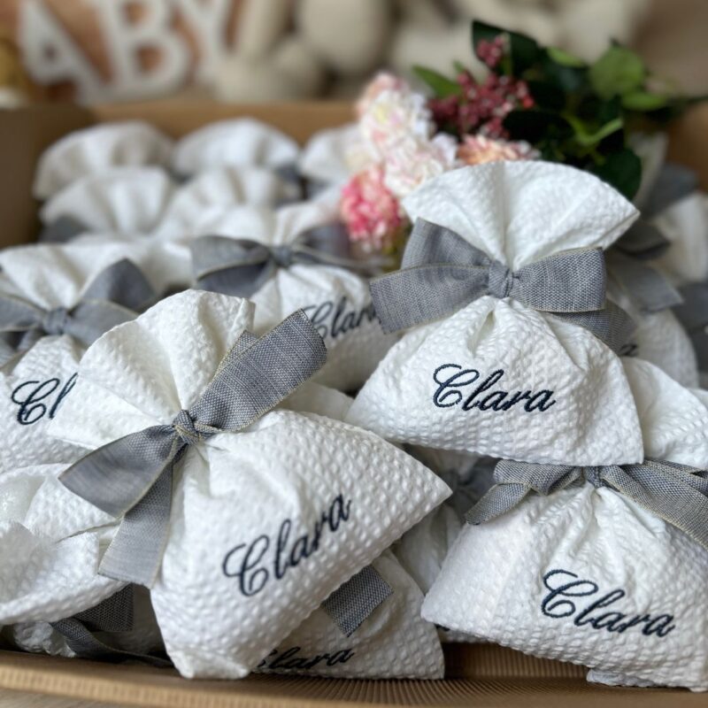 Sacchetti Bomboniere Personalizzate Battesimo seersucker bianco/blu