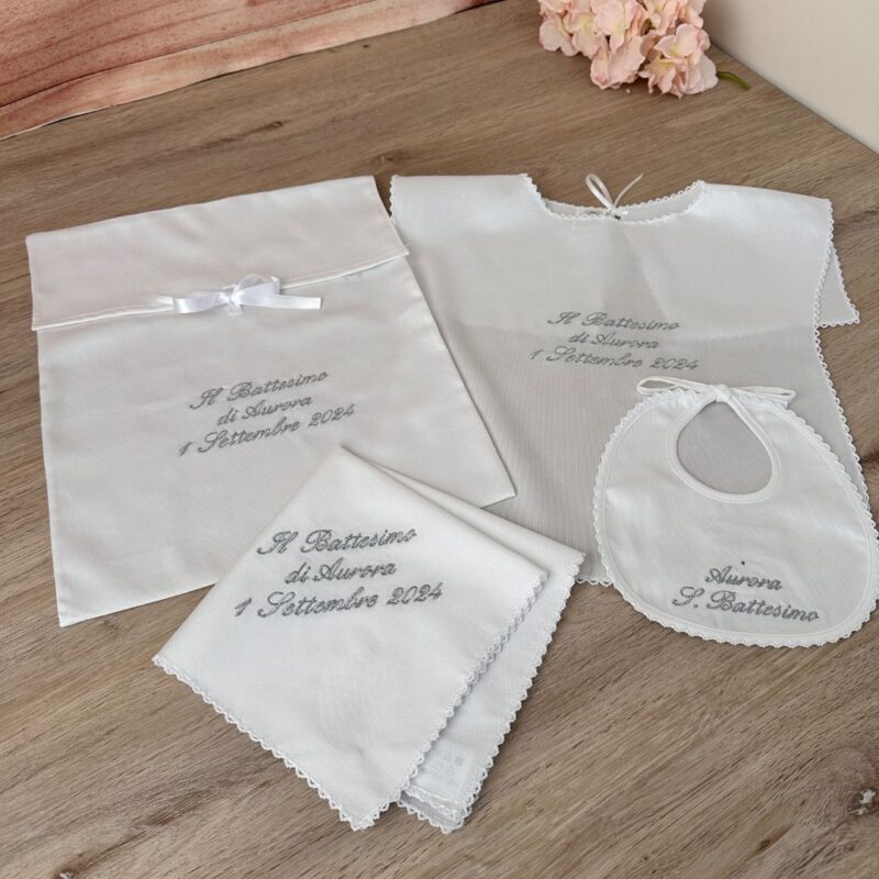 Componi il tuo Set battesimo personalizzato in lino - immagine 4