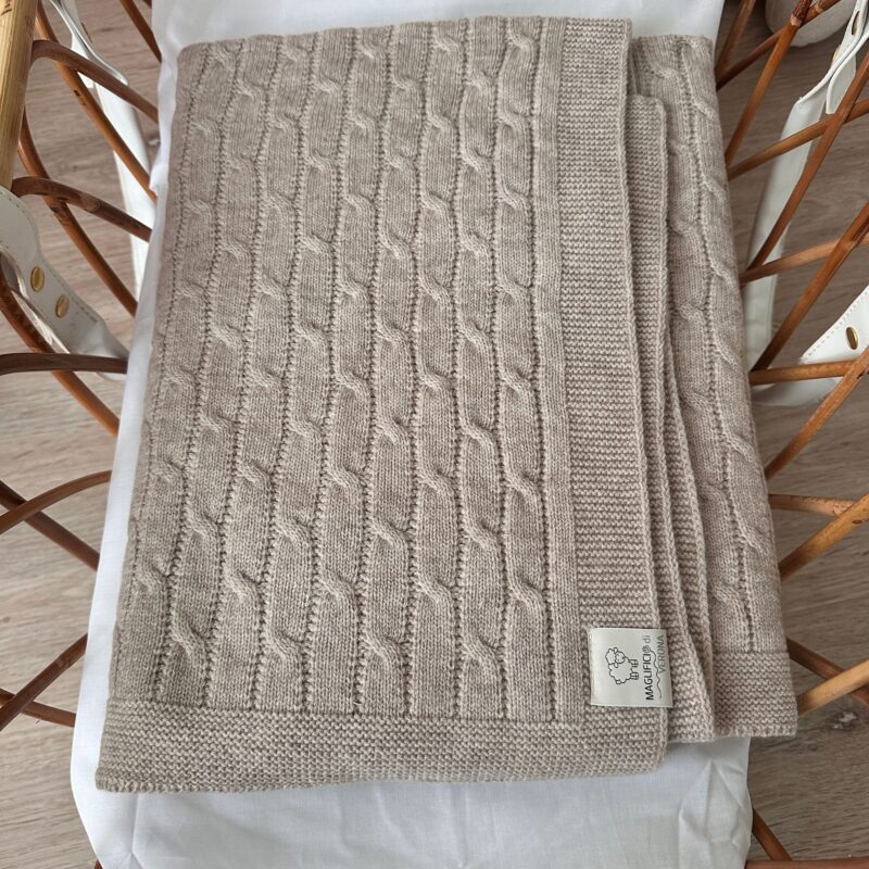Copertina culla trecce in pura lana merino extrafine