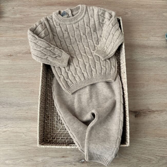 Completo trecce neonato in pura lana merino extrafine
