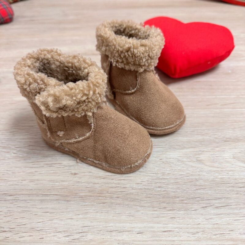 Stivaletto neonato in ecomontone miele
