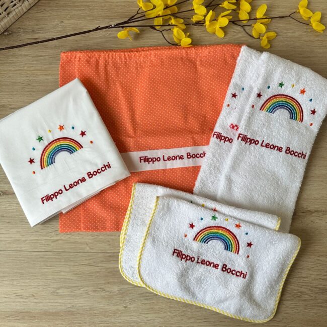 set asilo arcobaleno