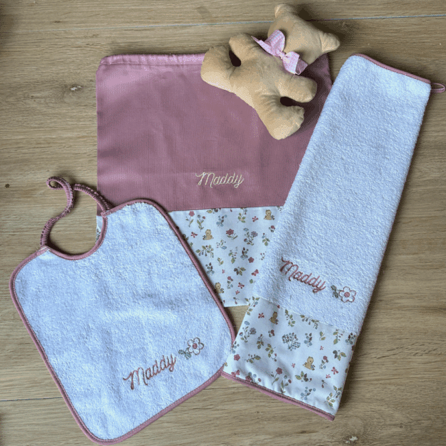 Set Asilo Nido Personalizzato Orsetto nel Bosco Malva