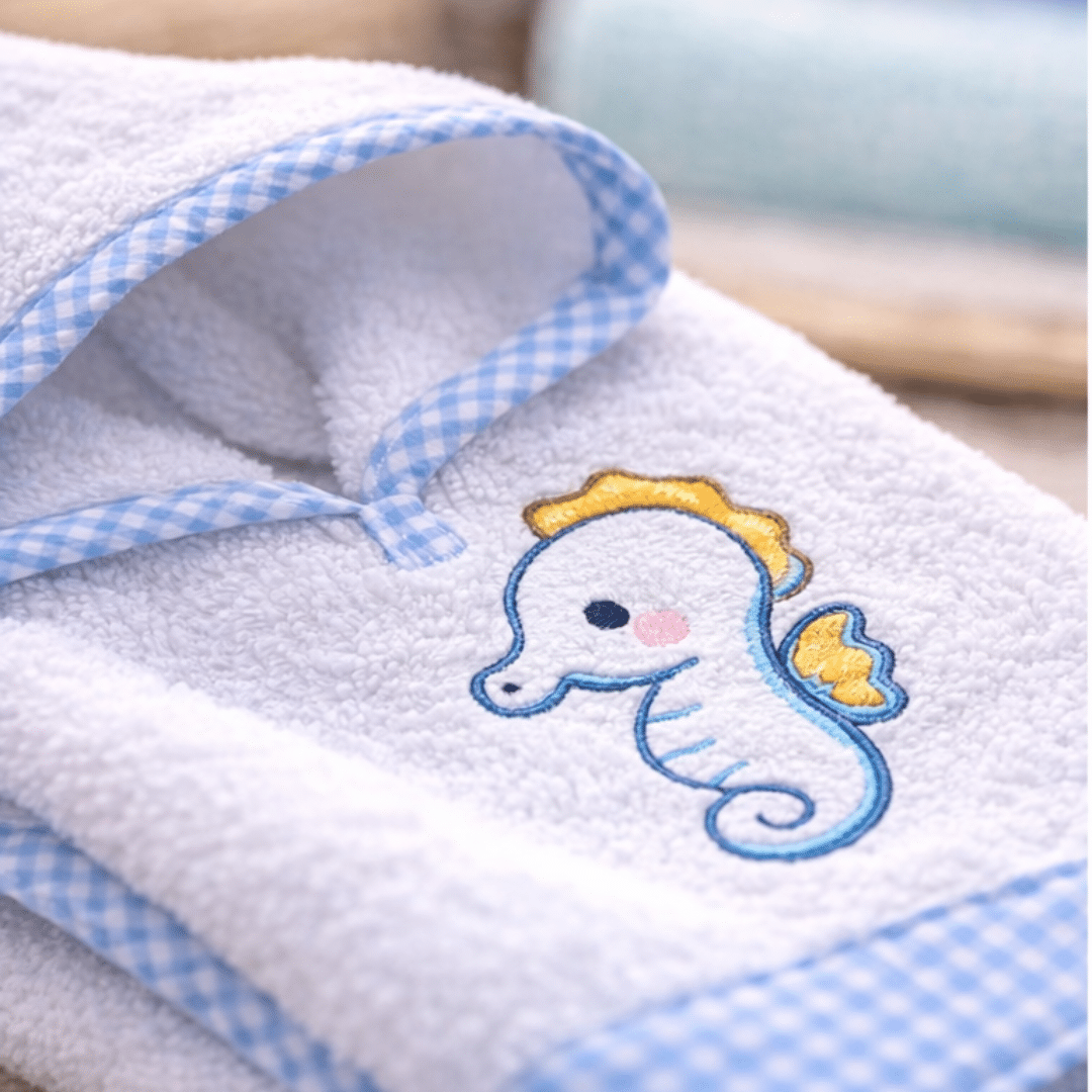 Accappatoio Poncho Personalizzato ricamo Cavalluccio marino - immagine 2